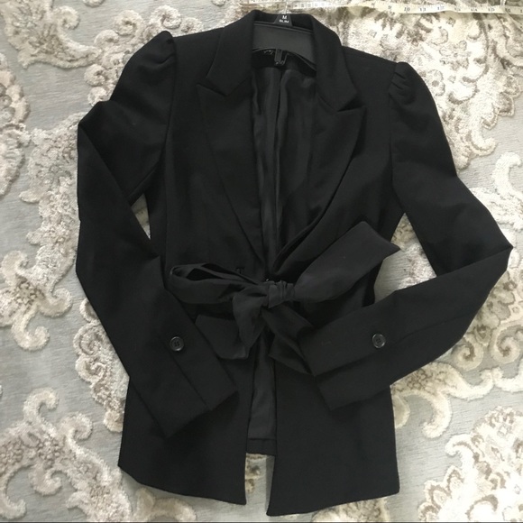 Elizabeth and James Jackets & Blazers - Elizabeth and James tie front blazer size 0